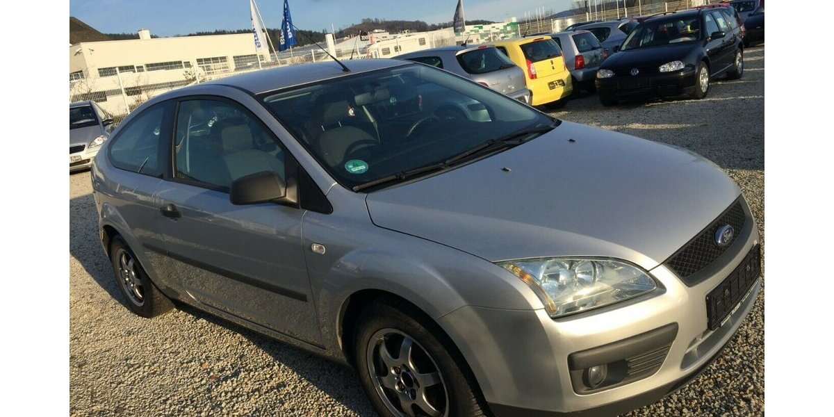 Ford Focus Trend,Klima,ESP, Tüv 01/28 ! 191.000 km 2.800 &euro; Himmelkron 95502