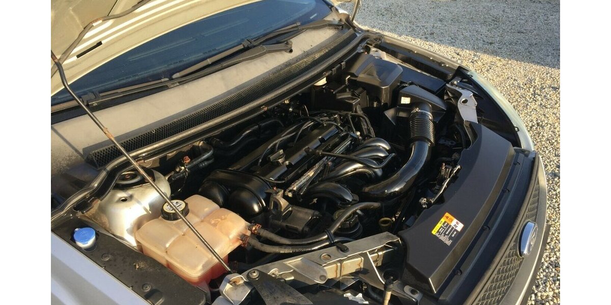 Ford Focus Trend,Klima,ESP, Tüv 01/28 ! 191.000 km 2.800 &euro; Himmelkron 95502