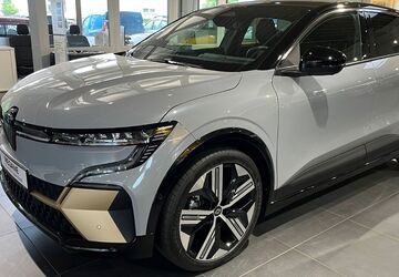 Renault Megane E-TECH 3.000 km 36.990 &euro; Bayreuth 95448