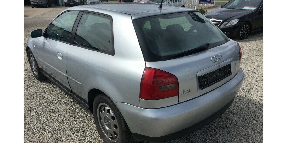 Audi A3 1.6 Ambiente! 332.000 km 650 &euro; Himmelkron 95502