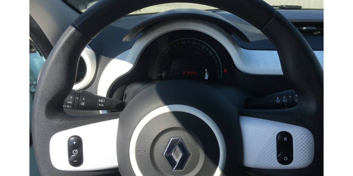 Renault Twingo 4 Türig,8 Fach Bereift,1 Hand! 87.000 km 6.500 &euro; Himmelkron 95502