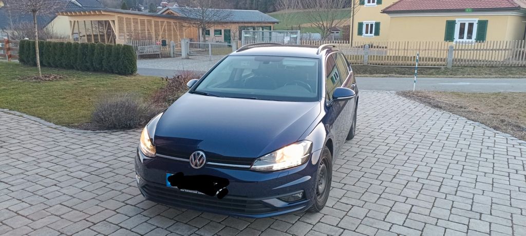VW Golf 160.000 km 8.699 &euro; Neusorg 95700