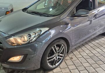 Hyundai i30 154.250 km 7.890 &euro; Bad Berneck im Fichtelgebirge 95460