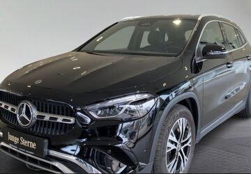 Mercedes-Benz GLA 200 3.693 km 38.845 &euro; Kulmbach 95326