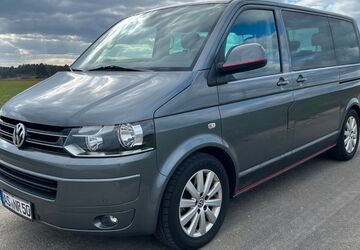 VW T5 Multivan 197.000 km 16.300 &euro; Auerbach 91275