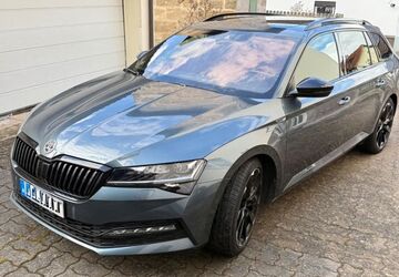 Skoda Superb 93.500 km 27.100 &euro; Bayreuth 95448