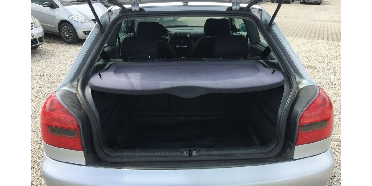 Audi A3 1.6 Ambiente! 332.000 km 650 &euro; Himmelkron 95502