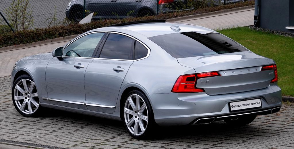 Volvo S90 78.900 km 23.770 &euro; Bayreuth 95448