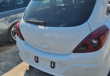 Opel Corsa 106.000 km 2.999 &euro; Bayreuth 95444