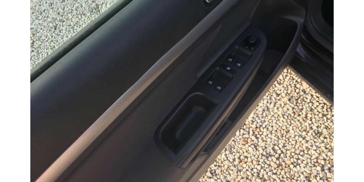 VW Golf Tour Edition,el.SD..Klima,Sitzheiz.,Tüv Neu! 200.000 km 3.200 &euro; Himmelkron 95502